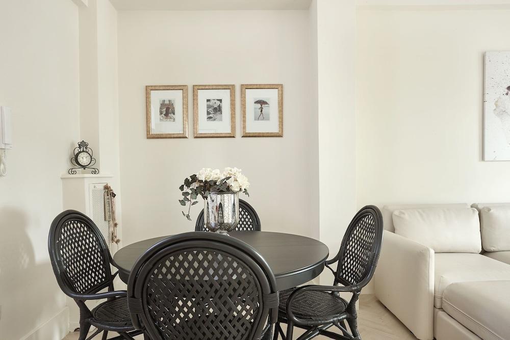 Kolonaki Square Apartment เอเธนส์ ภายนอก รูปภาพ